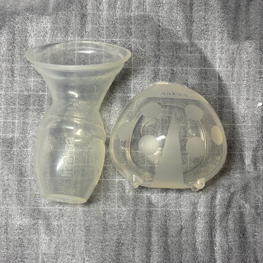 Haaaaa Clear Silicone Pump and Lady bug let down container EUC